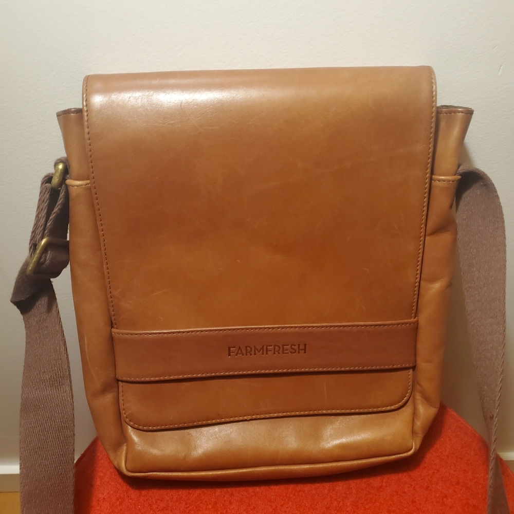 Farm Fresh Leather bag/ Messenger Style/ Men's Laptop / Computer Bag/unisex